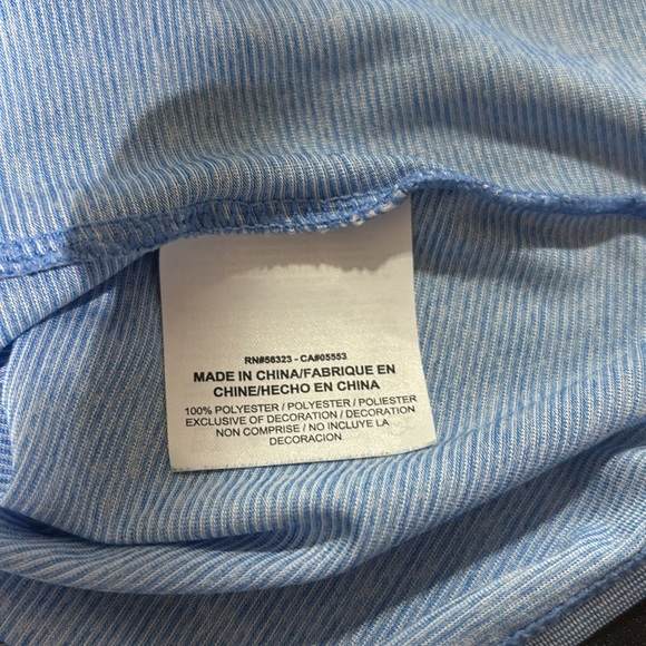 The Nike Tee Dri-Fit Athletic cut,V-neck,short sleeve,powder blue heather stripe - Picture 9 of 9